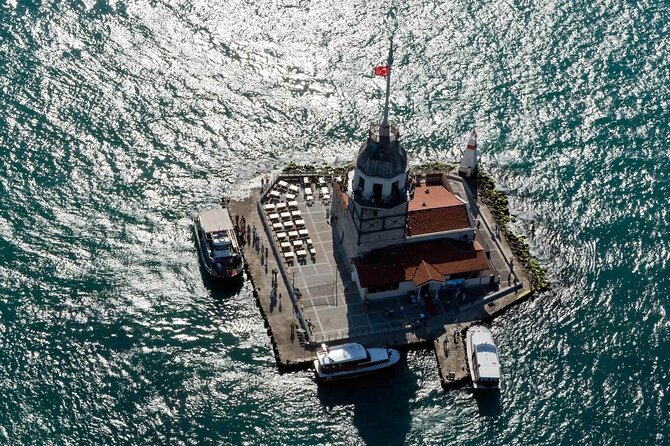 Private Yacht Tour on Bosphorus Istanbul - Dolmabahçe and the European shore