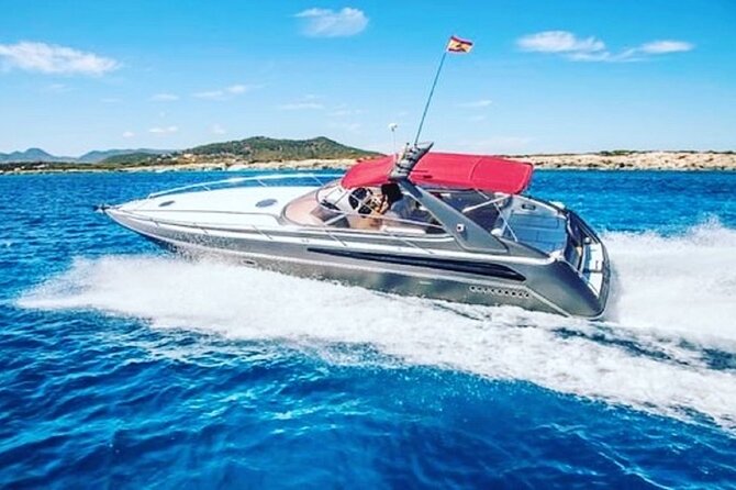 Private Yacht Tour with Drinks and Snorkeling in Gran Canaria - Cruising past Playa de Veneguera