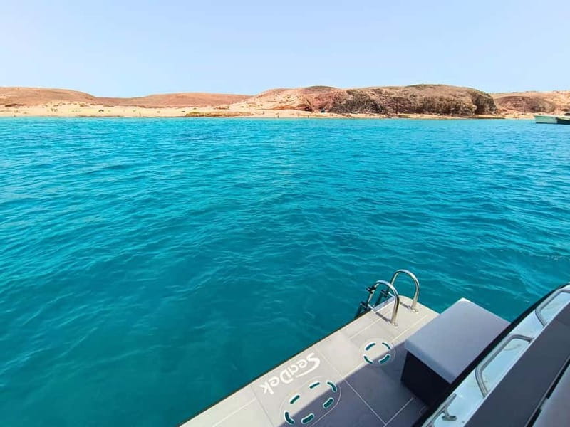 Private Yacht Tour with Gourmet Barbecue and Sunset at Papagayo Beaches - The southern coast, from Las Coloradas to Papagayo