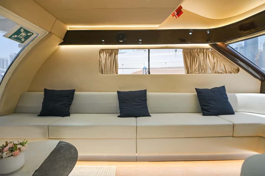Private Yacht Tour with Marina, JBR, Atlantis & Palm Views - Ain Dubai and Bluewaters Island