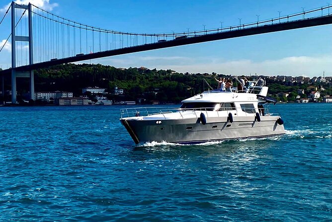Private Yacht Voyage : Music, Wine & Snacks for Groups - The return route and the Anatolian shore