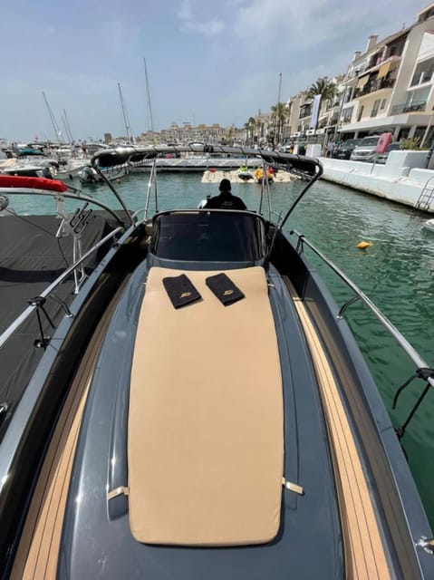 Puerto Banus: Boat Charter Moonday Yacht - A private yacht day from Puerto Banús