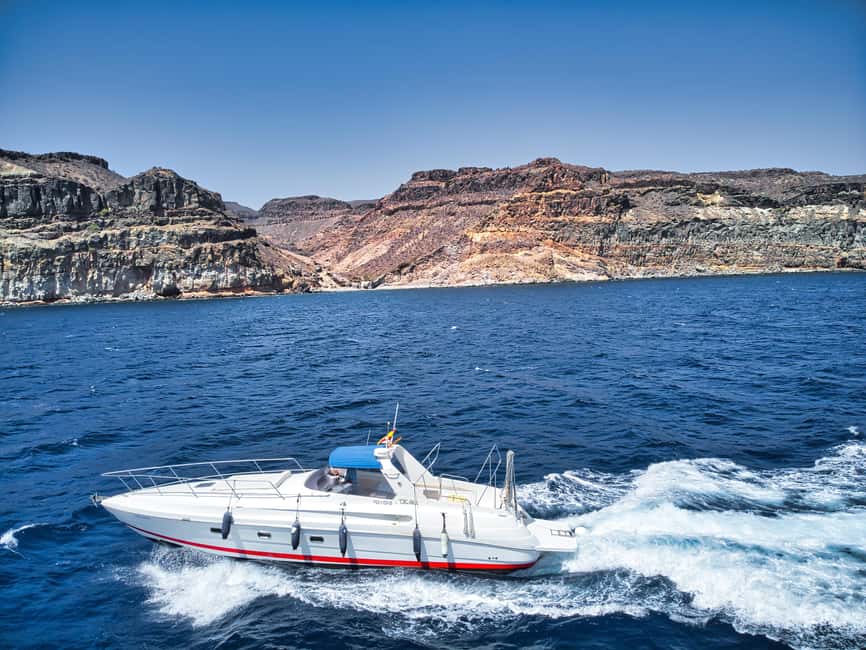 Puerto de Mogán: Private yacht for up to 9 people - Food, drinks, and the real meaning of all-inclusive