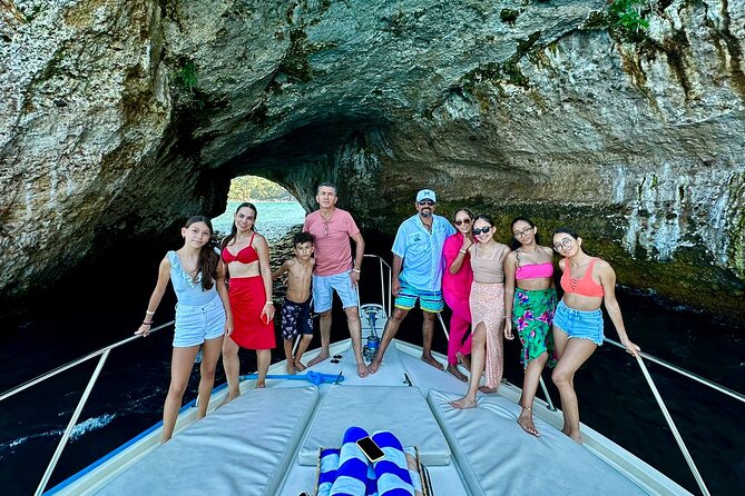 Puerto Vallarta Private Yacht Adventure: 5 Hours + 1 Hour Free. - Cruising past Puerto Vallarta’s coast