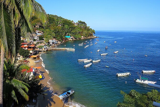 Puerto Vallarta: Private Yelapa Beach & Snorkel Tour on a Yacht - Majahuitas keeps the plan flexible