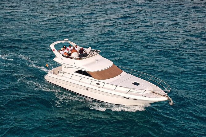 Rent a Private 46ft Yacht in Cancun - Weather, seasickness, and practical comfort