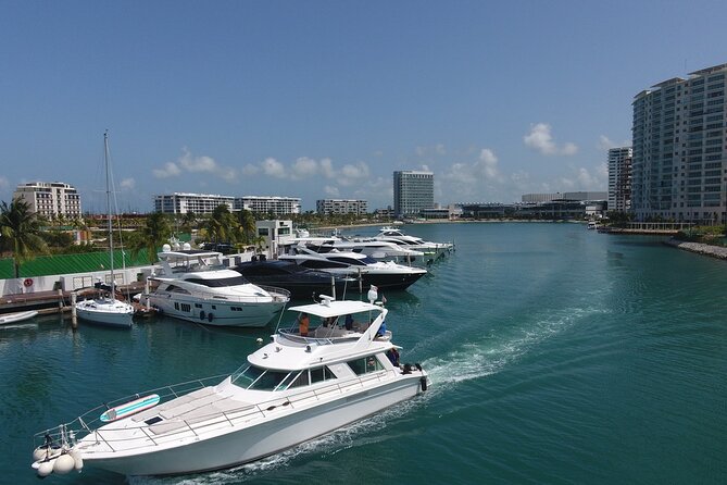 Rent a Private Yacht or Boat for 4 hrs from Playa Mujeres -SR55H4 - Setting out from Hacienda del Mar near Playa Mujeres