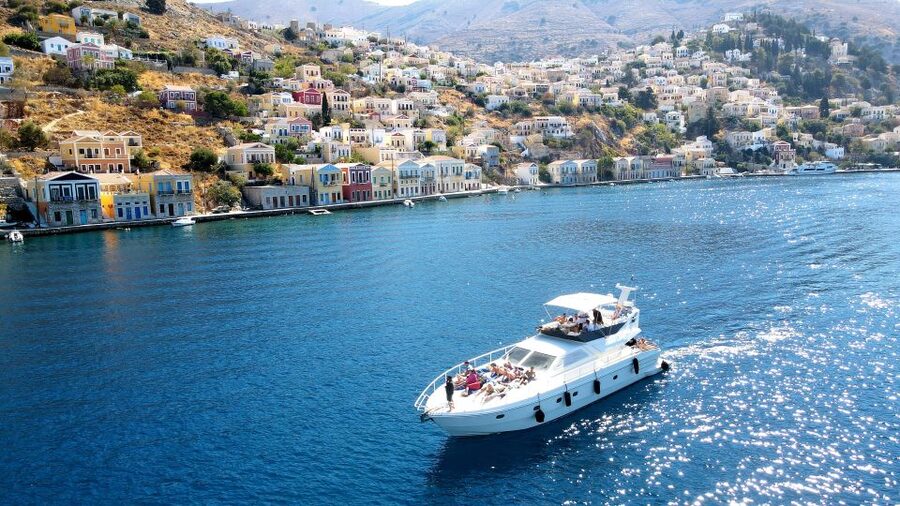 Rhodes: Symi Yacht Tour with Unlimited Drinks and Transfer - Why this Rhodes to Symi trip is worth considering
