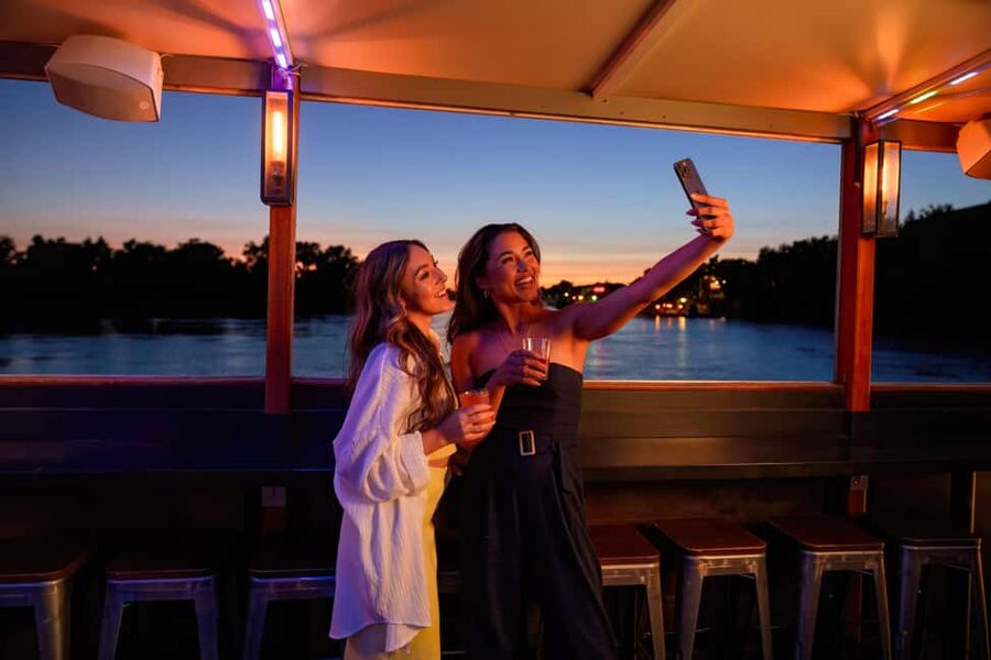 Sacramento: City Cruises Rock The Yacht River Cruise - Drinks, snacks, and the real cost of the evening