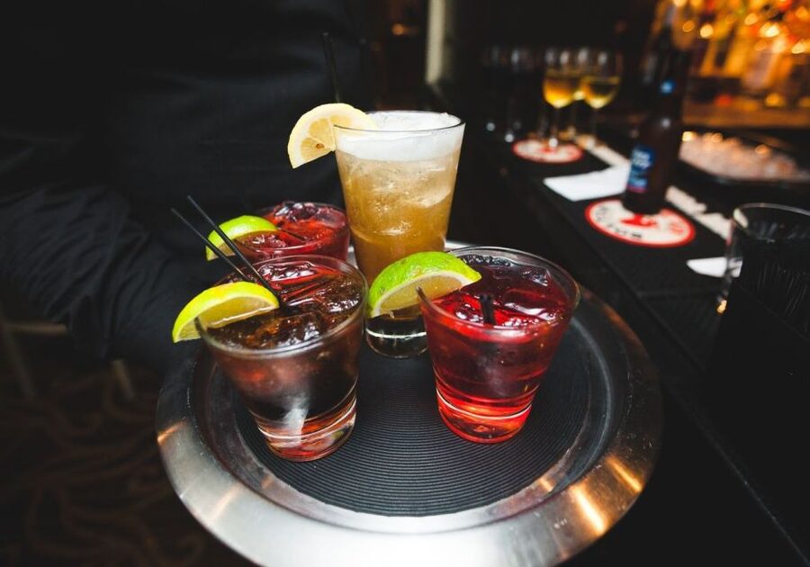 Sacramento: New Year's Eve Rock the Yacht Cruise - Key points to know before booking