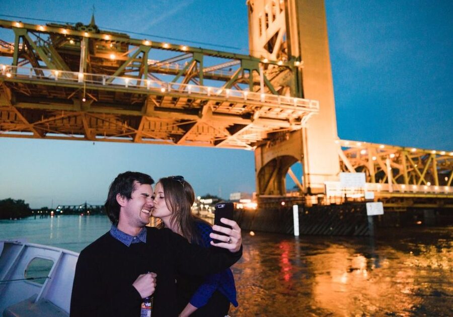 Sacramento: New Year's Eve Rock the Yacht Cruise - Is $122 a fair price?