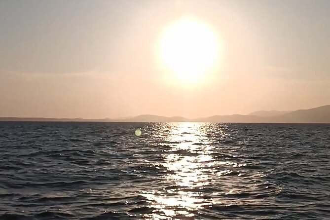 Sail boat day charter tour mallorca yacht llaut tradicional boat - Clear water, snorkeling, and paddle time