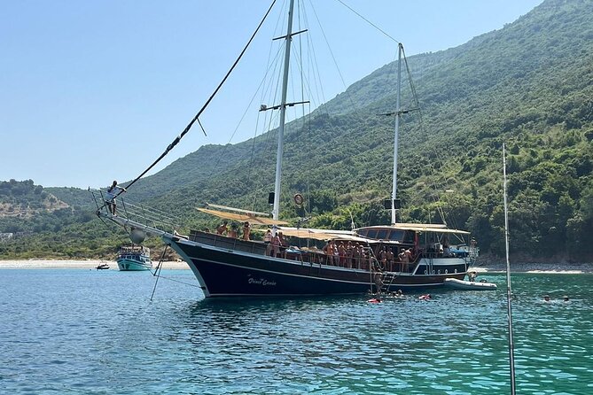 Saranda Prince Ennio-Daily Yacht Tour - Who will enjoy this Saranda boat trip?
