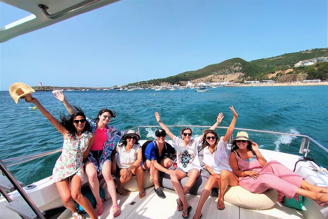 Sesimbra: Private Yacht tour in Arrábida Secret Beaches and Bays - Ribeira do Cavalo Beach and the appeal of arriving by boat