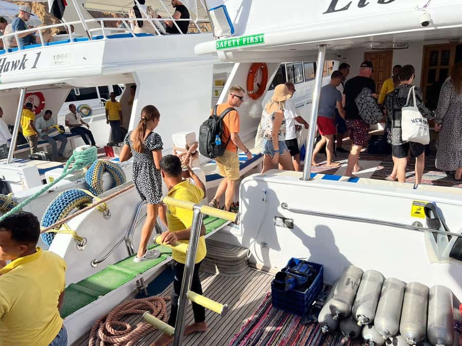 Sharm: Luxury Private Yacht with optional Lunch & Drinks - The first 40-minute snorkeling stop