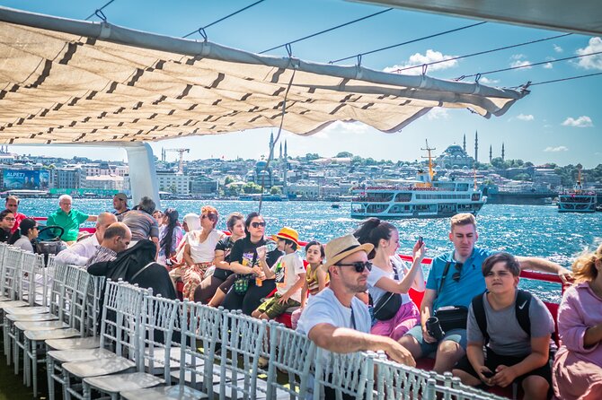 Short Bosphorus Cruise Tour With Hotel Pickup And Audio Guide - What the onboard facilities are really worth
