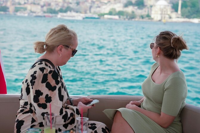 Small-Group 2 Hours Bosphorus Luxury Yacht Cruise in Istanbul - Maiden’s Tower and the approach toward the Golden Horn