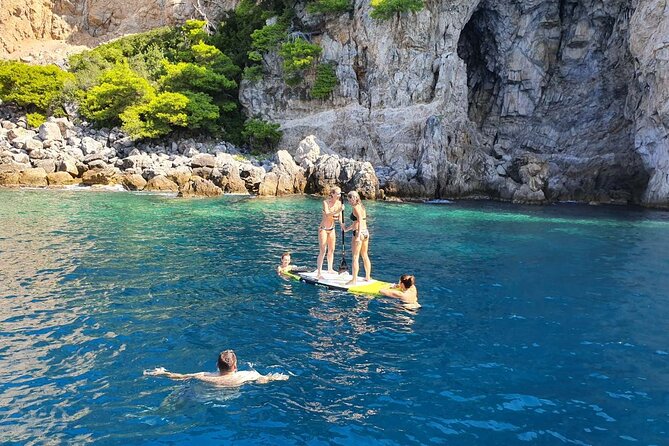 Small group tour by premium yacht to Elaphite Islands - Lopud village and two hours to wander