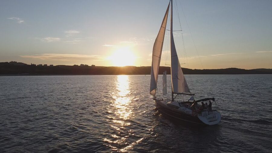 Sopot: Sunset Yacht Cruise with Welcome Drink - What the $44 price buys you