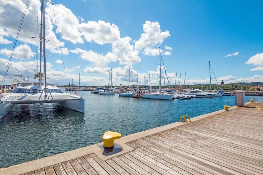 Sopot: Sunset Yachting Experience - Practical clothing and timing advice