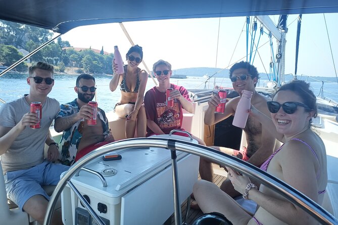 Split: PRIVATE Full-Day Sail Yacht Cruise - Per group (up to 12)! - What the yacht setup means for your group