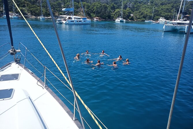 Split: PRIVATE Full-Day Sail Yacht Cruise - Per group (up to 12)! - Who will enjoy this Split sailing day