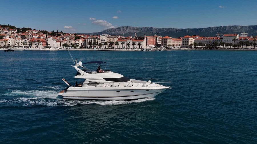 Split: Private Yacht Day Trip - Swimming in clear Adriatic bays