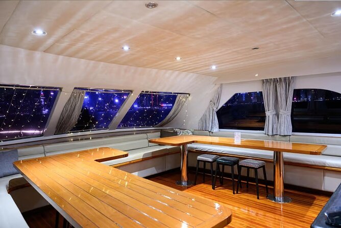 STARLIGHT: Victoria Harbour Night Yacht Tour - Weather can change the experience