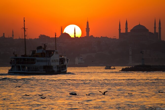 Sunset Bosphorus Yacht Cruise with Golden Horn - Key points at a glance