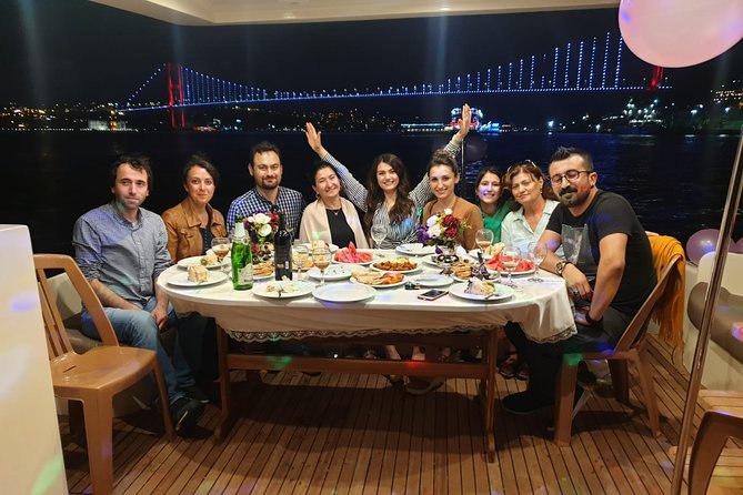 Sunset Cruise on Luxury Yacht in Istanbul Bosphorus - What the Two Hours Feel Like