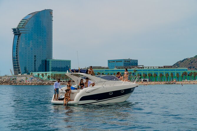 Sunset yacht ride in Barcelona + snacks and drinks - Snacks, drinks, and the value of a short evening cruise