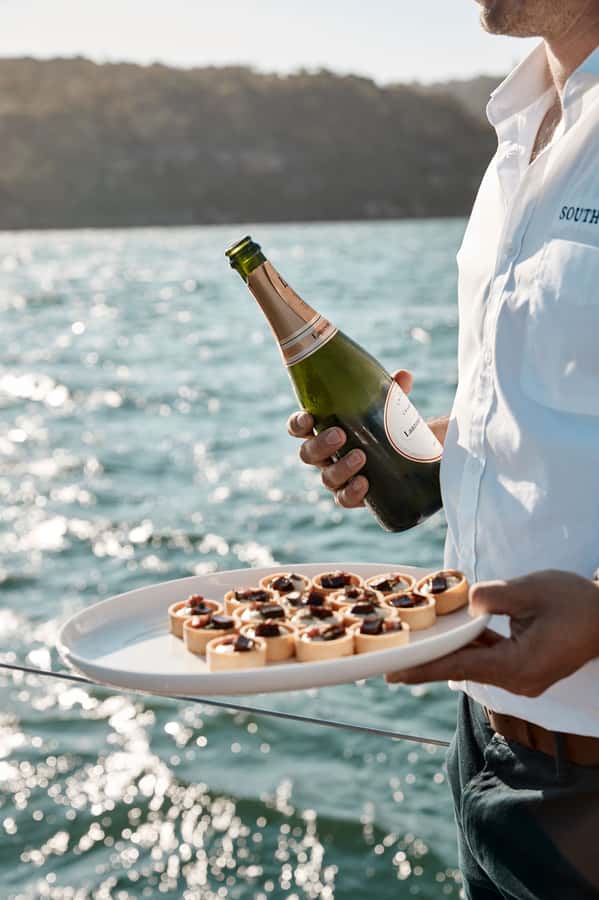 Sydney: Exclusive Sydney Harbour Cruise on a Classic Yacht - Why a classic yacht changes the Sydney Harbour view