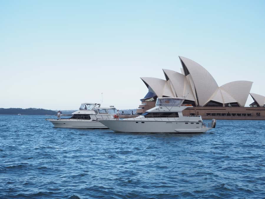 Sydney Harbour: 2-Hour Morning Yacht Cruise with Morning Tea - Meeting at Circular Quay at 10:00 AM