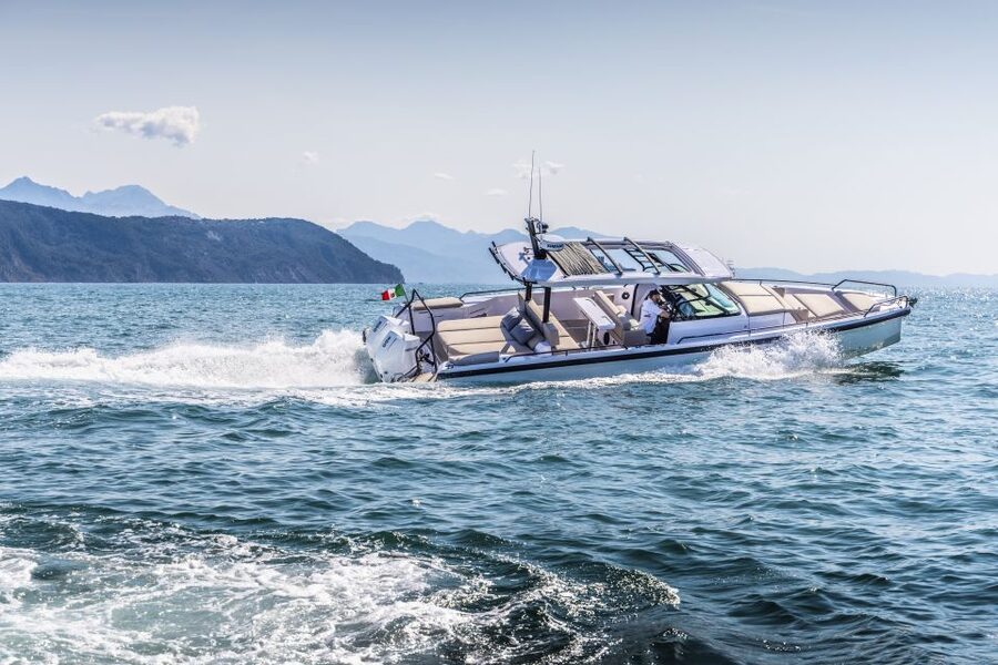 The Fastest All Inclusive Private Motor Yacht in Santorini - Key points to know before you book