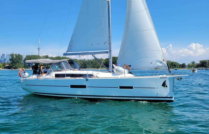 Toronto: Sailing Yacht Cruise of Toronto Harbor and Islands - Who will enjoy this Toronto cruise most?