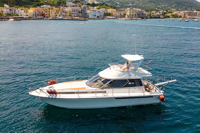 Tour of Ischia in Private Yacht - Scarrupata and San Pancrazio by boat
