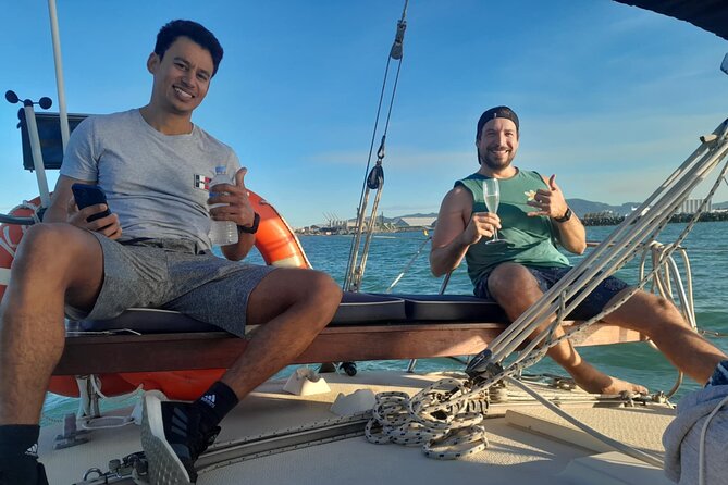 Townsville Boat Cruise & Yacht Club Lunch Package Sailing Charter - A useful break from road touring