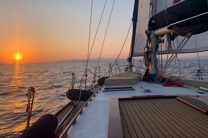 Unique 2 masts Classic Sailing Yacht in Barcelona - Cava, tapas, and the food choices