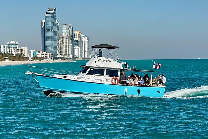 Up to 34Pax Bachelorette Party Boat & Yacht Rental Miami - A private yacht party with a useful glass floor