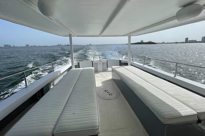 Up to 34Pax Bachelorette Party Boat & Yacht Rental Miami - Who should book this yacht outing?