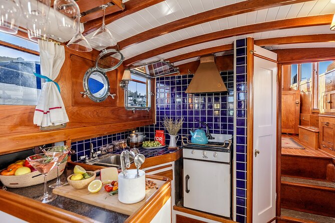 Wine and Dine on a Century Old Sausalito Yacht - Booking timing and practical details