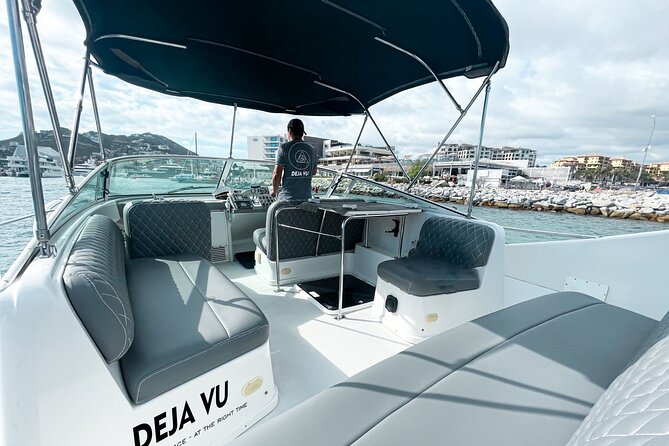 Yacht Carver - Luxury Private Yacht Tour - El Arco in a focused 30-minute stop