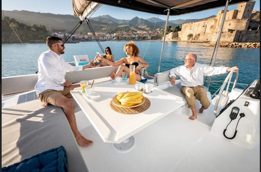 Yacht catamaran trip to the Lavezzi Islands - Practical details that can make or break the day