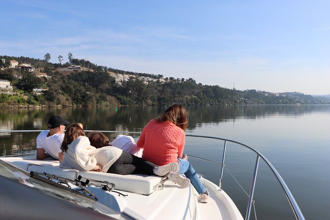 Yacht Cruise Excursion to 6 Bridges on the Douro - Starting at Douro Marina in Afurada