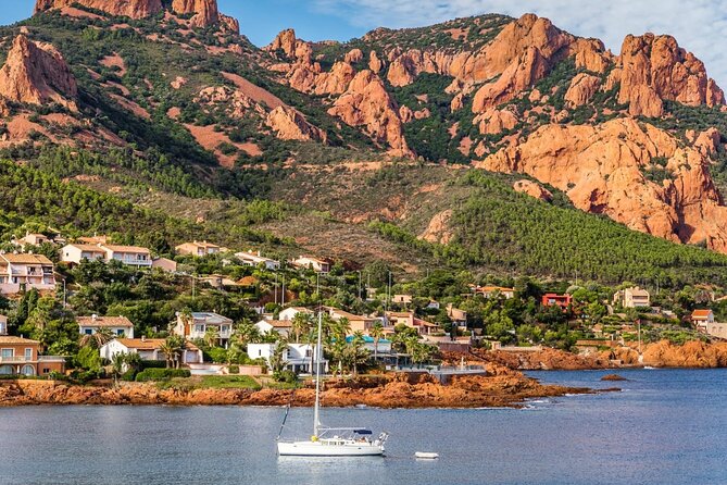 Yacht Me Up – Private All-Inclusive Cannes Sailing Fever - Golden Corniche views and summer fireworks