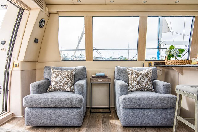 Yacht rental charter in Marina del Rey - 60' CARVER - Key points to know before you book