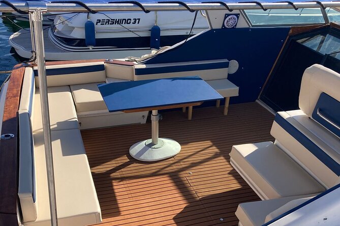 Yacht ride in Puerto Banús - Who will enjoy this yacht ride most?