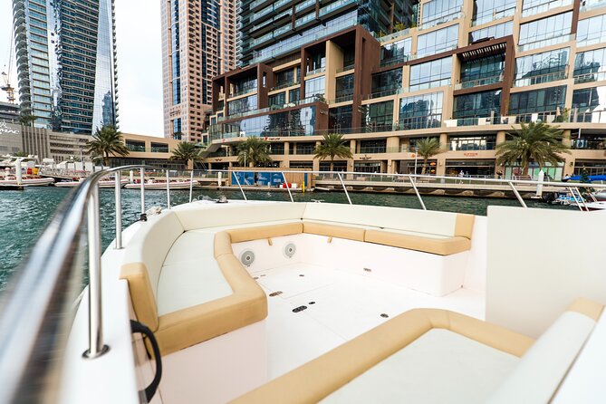 Yachting in Dubai: Book 36 ft Yacht Charter up to 10 people - Atlantis The Palm and the shape of Palm Jumeirah