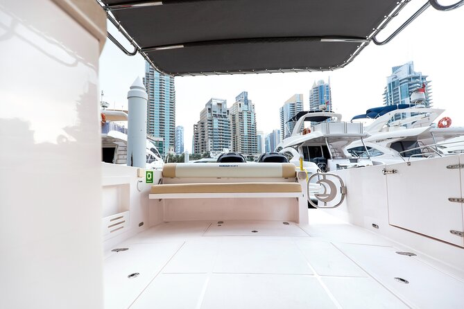 Yachting in Dubai: Book 36 ft Yacht Charter up to 10 people - What the private setup means for your group